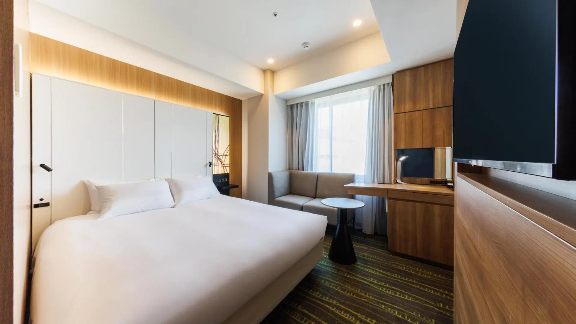 Jr-East Hotel Mets Shibuya Tokyo 3*,  Japan